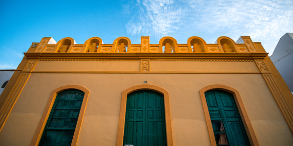 Pintar Fachadas de Casas Unifamiliares / Chalets en Terres de l'Ebre · Restauración de Fachadas